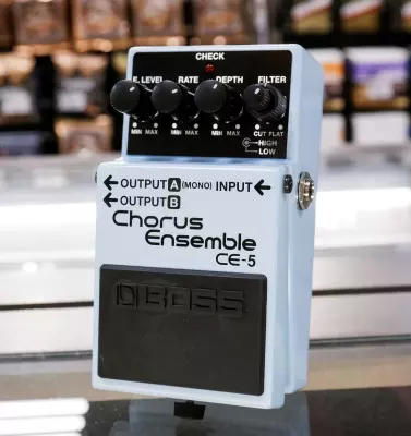 BOSS - CE-5 Stereo Chorus